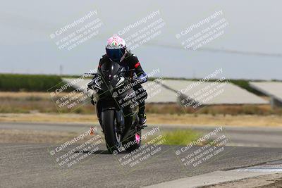 media/May-26-2025-Lets Ride (Mon) [[3bf1de1d65]]/B Group/1220pm (Wheelie Bump)/